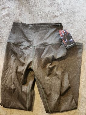 Born Primitive Legging